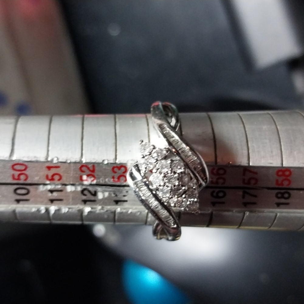 Diamond 10K Band